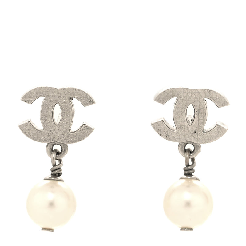  Chanel Pearl Quilted CC Drop Earrings Silver