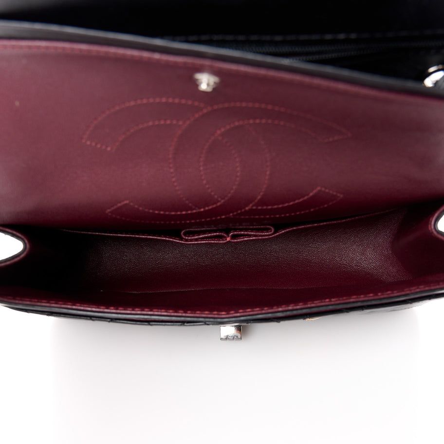Chanel Aged Calfskin Space Charms 2.55 Reissue 225 Flap Black Image 5