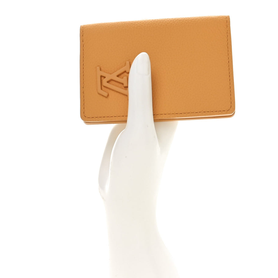 Louis Vuitton Grained Calfskin Aerogram Pocket Organizer Safran Image 2