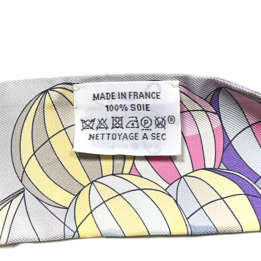 Hermes Silk Les Folies Du Ciel Twilly Mauve Jaune Vert Image 4