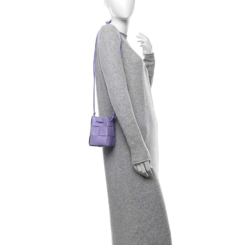  Bottega Veneta Nappa Maxi Intrecciato Mini Cassette Bucket Bag Wisteria