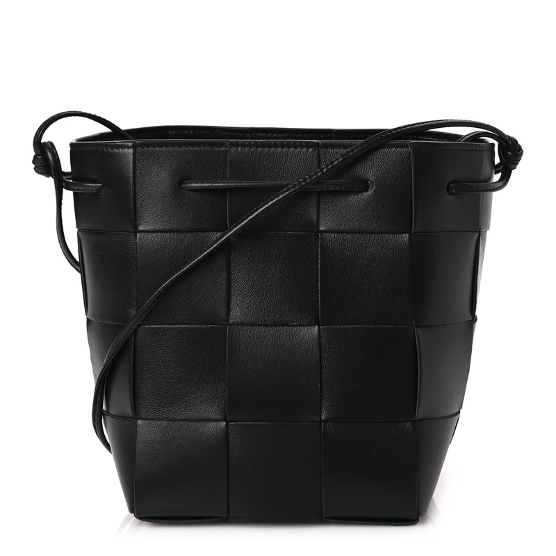 Bottega Veneta Nappa Maxi Intrecciato Cassette Bucket Bag Black