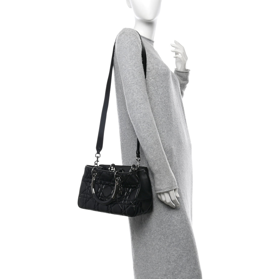 Christian Dior Calfskin Cannage Medium The Lady 95.22 Black Image 9