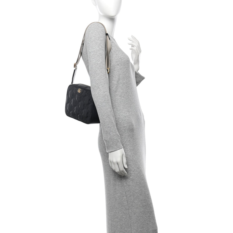  Gucci Calfskin GG Matelasse Shoulder Bag Black Natural