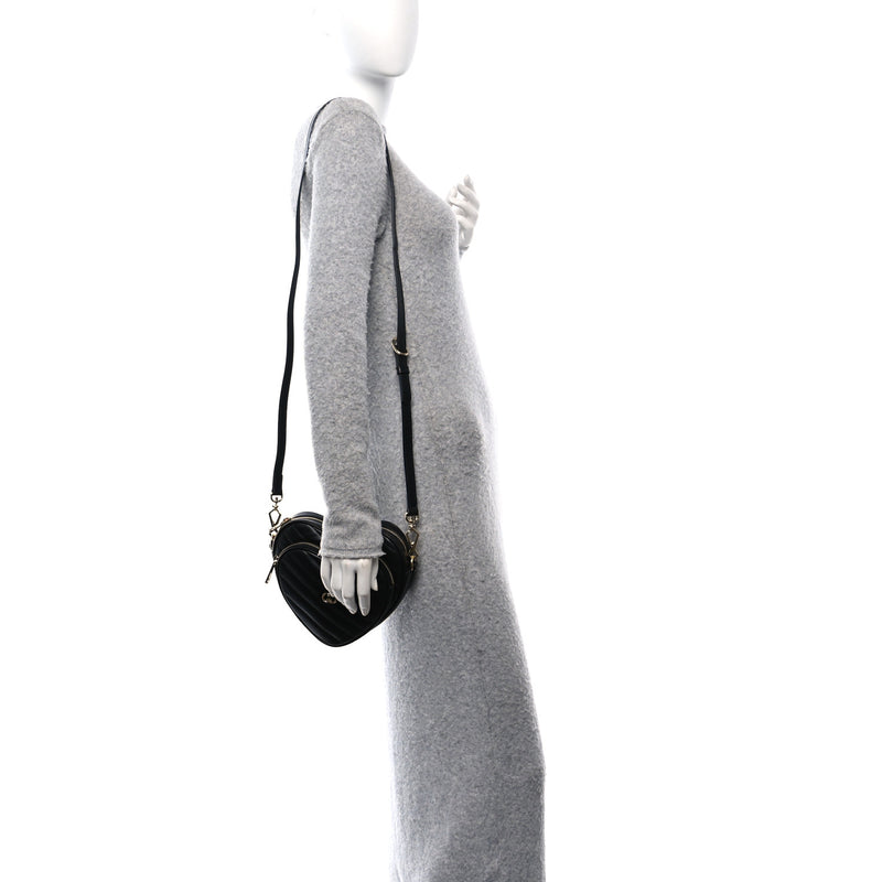  Gucci Calfskin Matelasse Diagonal Mini Interlocking G Heart Shoulder Bag Black