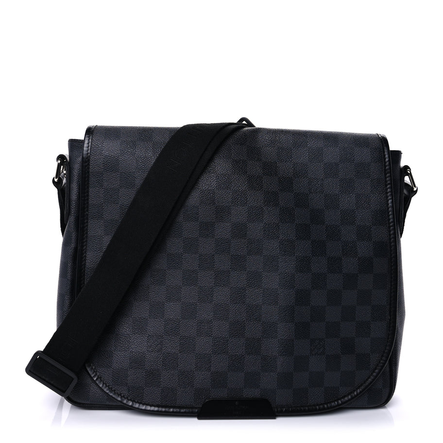 Louis Vuitton Daniel MM Damier Graphite Image 1