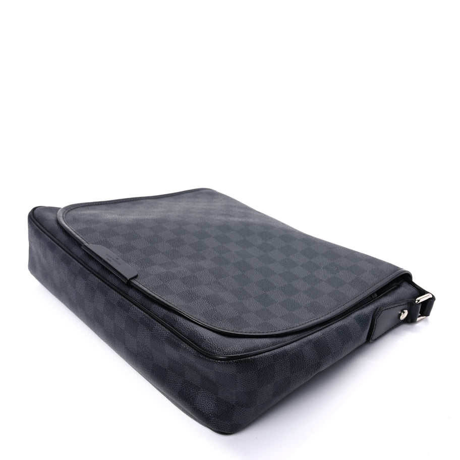 Louis Vuitton Daniel MM Damier Graphite Image 8