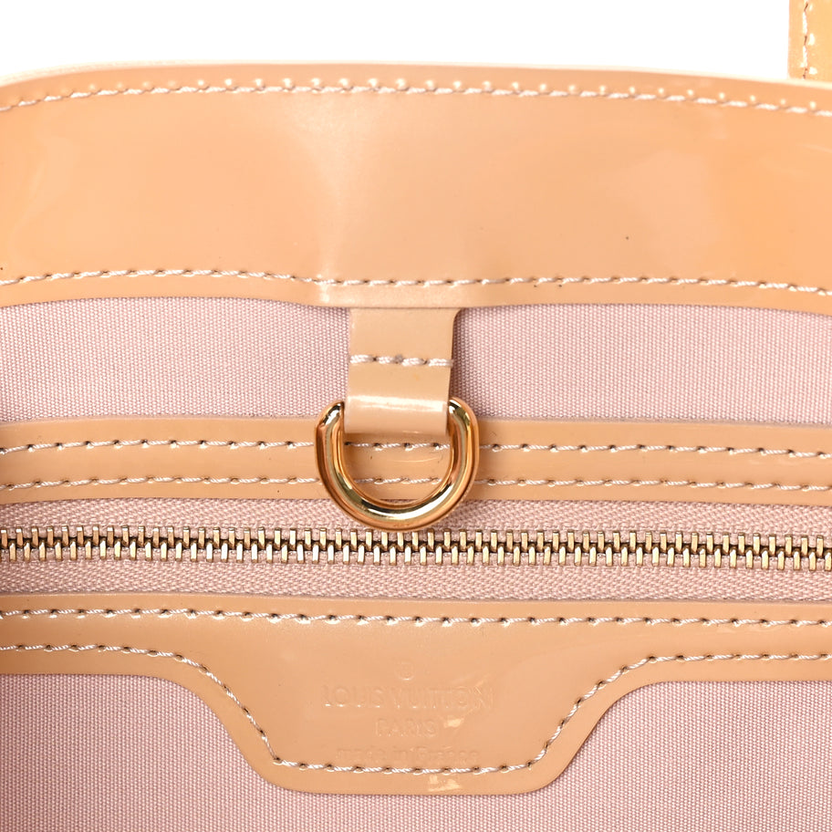 Louis Vuitton Vernis Wilshire PM Beige Image 5