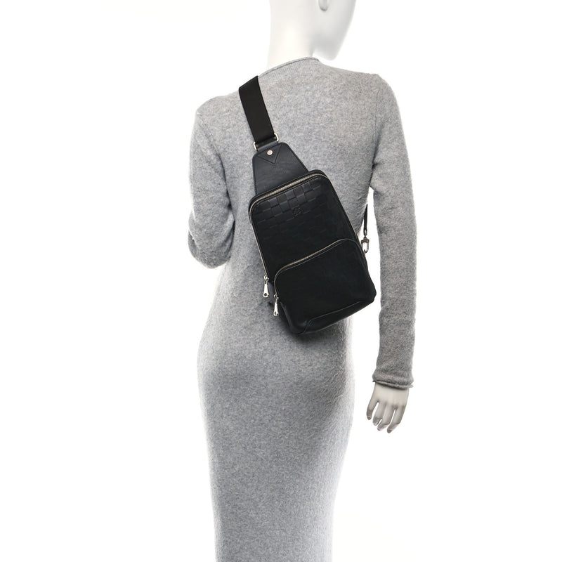  Louis Vuitton Damier Infini Avenue Sling Bag Onyx