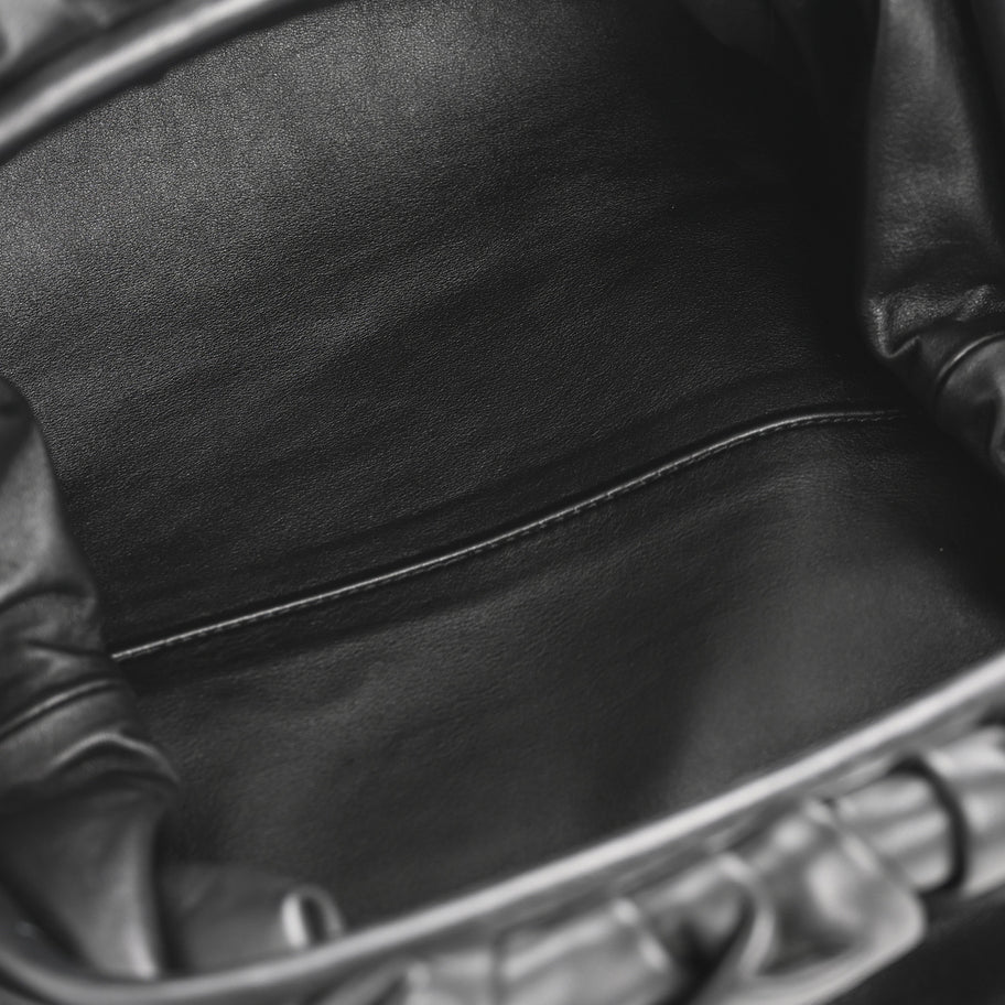 Bottega Veneta Smooth Butter Calf The Pouch Oversized Clutch Black Image 5