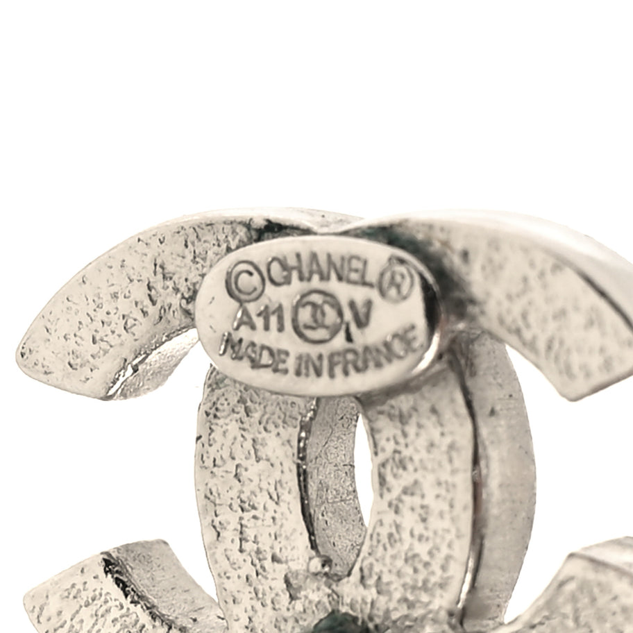 Chanel Pearl Quilted CC Drop Earrings Silver Image 4