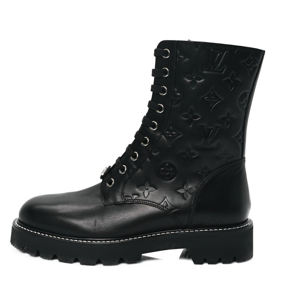 Louis Vuitton Calfskin Monogram Territory Flat Ranger Boots Black Image 1