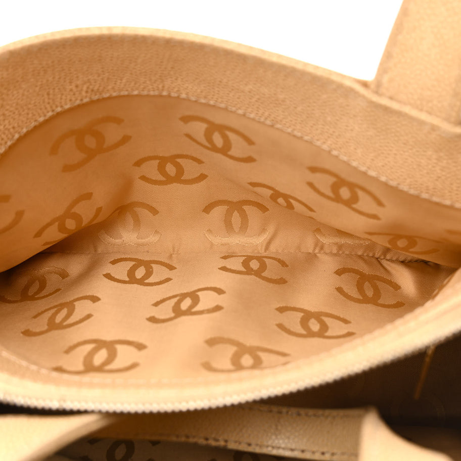 Chanel Caviar CC Shoulder Bag Beige Image 7