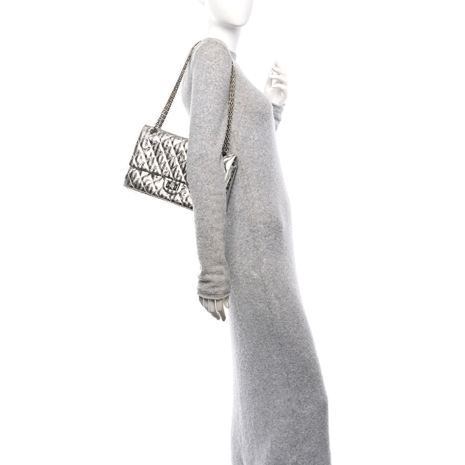 Chanel Striped Calfskin 2.55 Reissue 226 Flap Silver Image 2