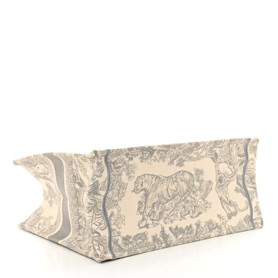 Christian Dior Canvas Embroidered Medium Dioriviera Toile De Jouy Book Tote Gray Image 4
