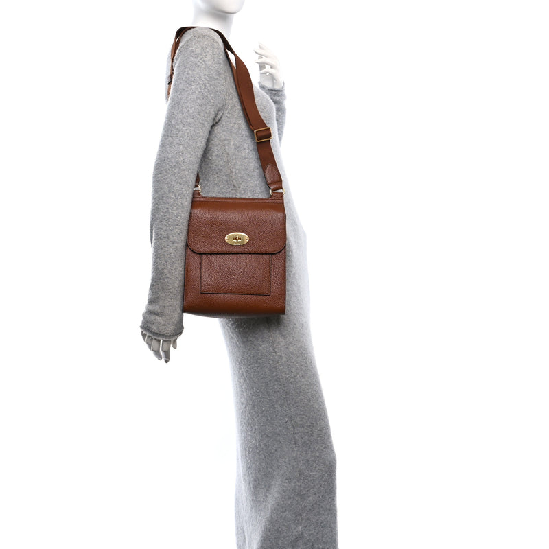  Mulberry Grain Calfskin New Antony Messenger Crossbody Oak