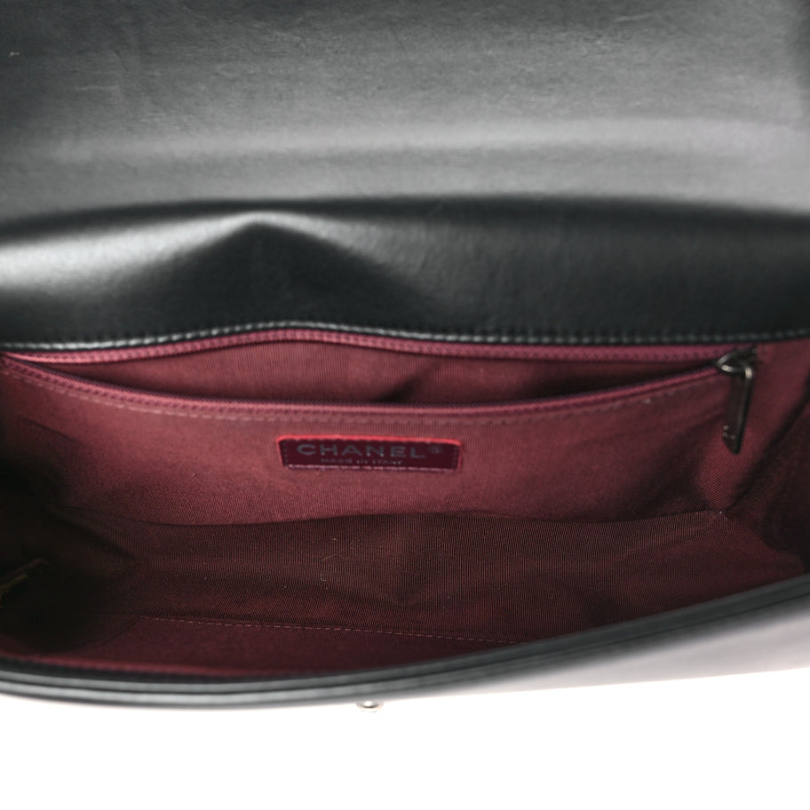 Chanel Calfskin Chevron Quilted New Medium Boy Black Image 5