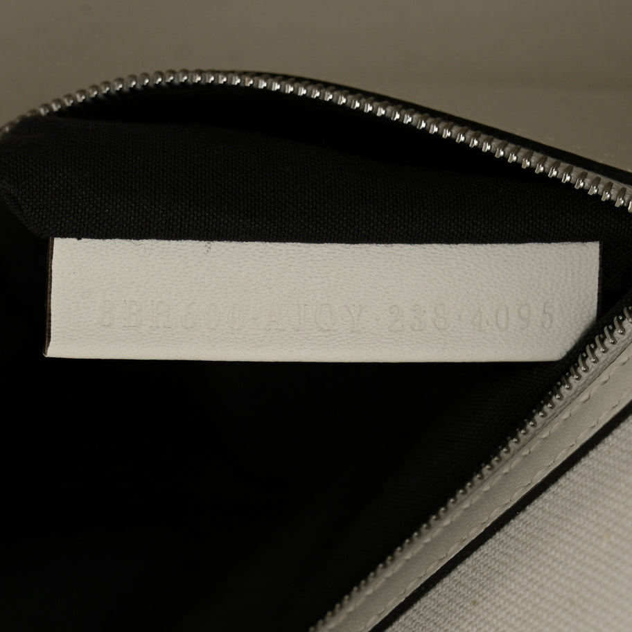 Fendi Canvas Vitello King FF Embroidered Baguette White Black Image 7