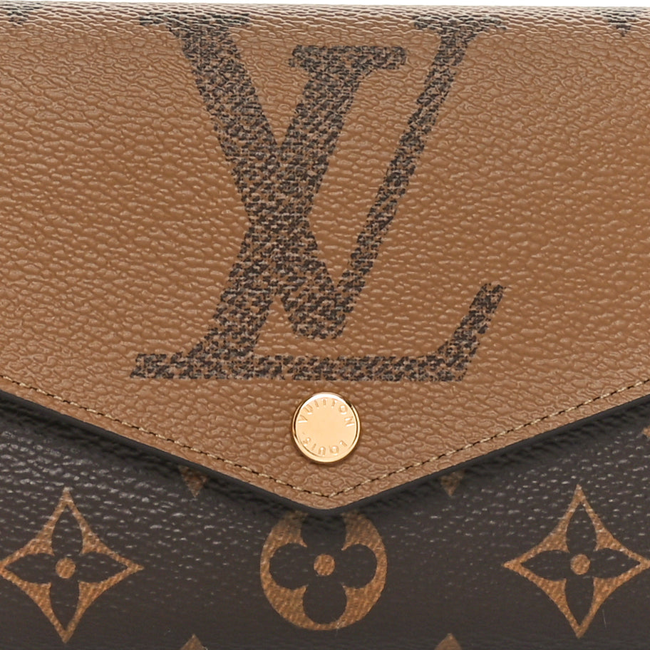 Louis Vuitton Reverse Monogram Giant Sarah Wallet Image 7