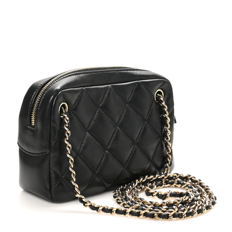 Chanel Shiny Lambskin Quilted Mini Camera Case Black Image 3