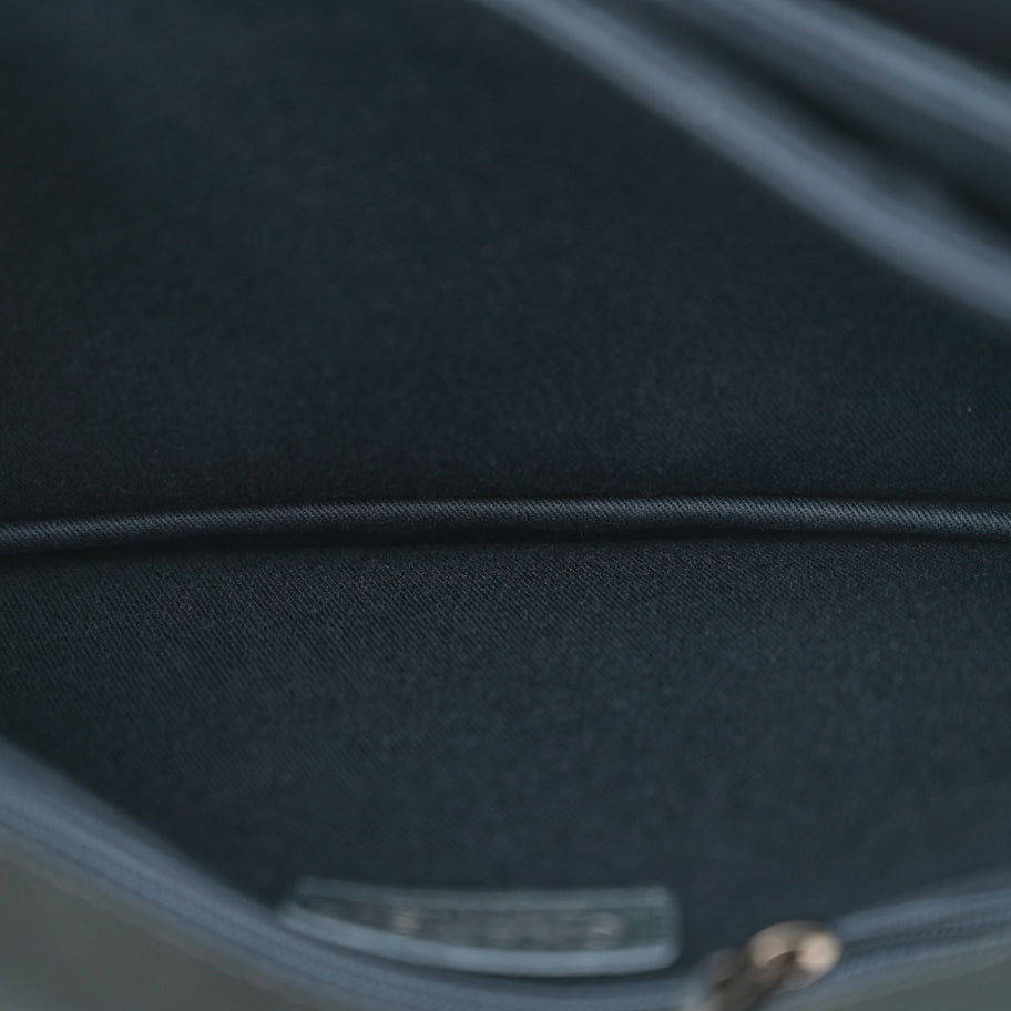 Chanel Caviar Quilted Flap With Chain Blue Image 5