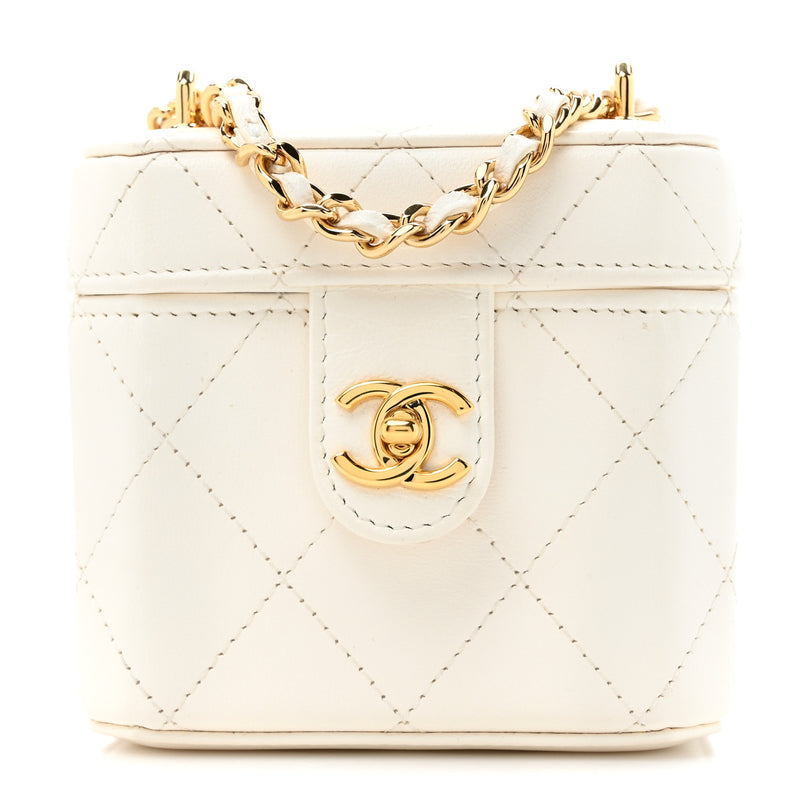  Chanel Lambskin Quilted Vanity Clutch With Chain White