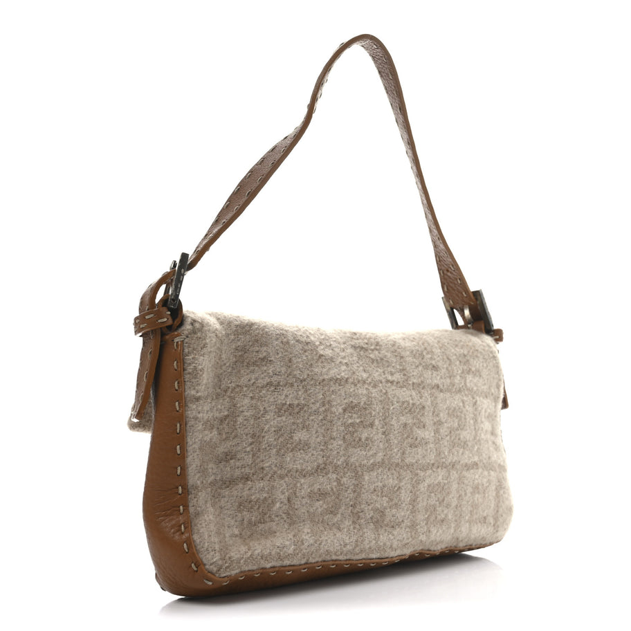 Fendi Cashmere Cuoio Romano Selleria Baguette Honey Image 3
