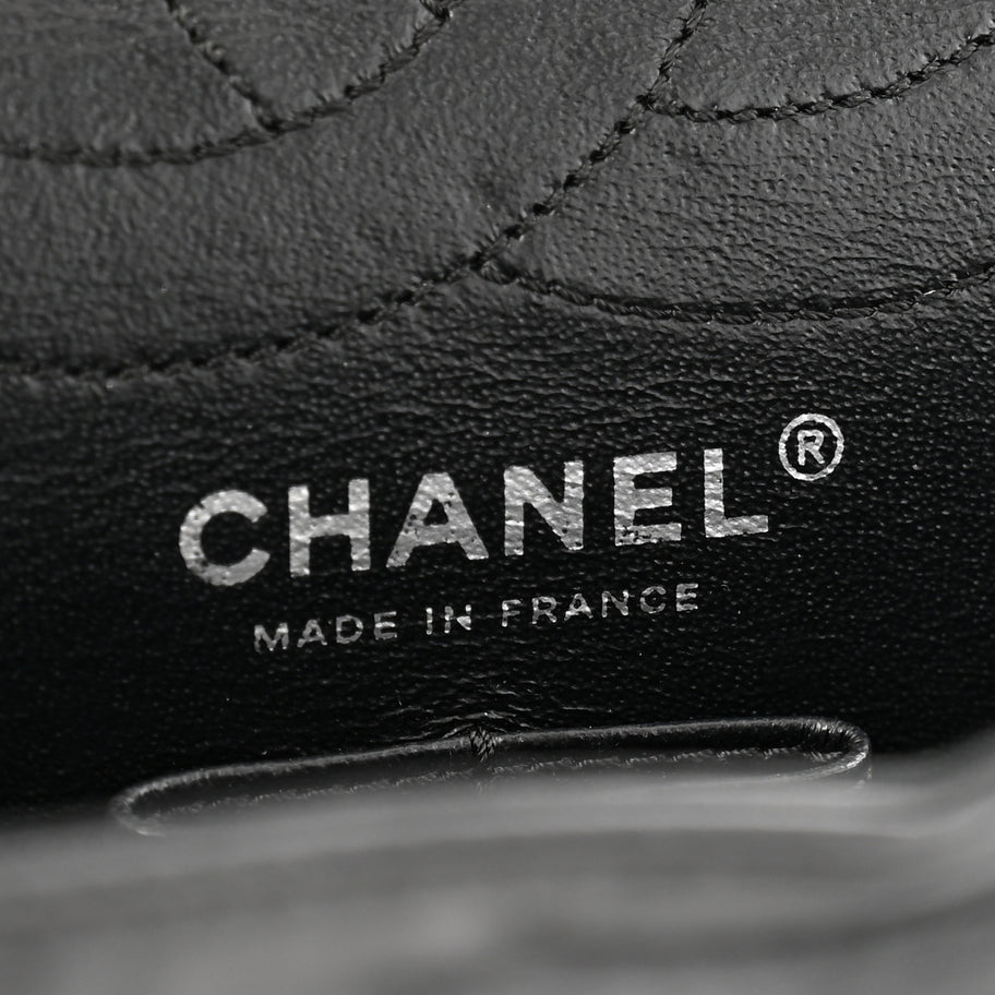 Chanel Aged Calfskin Chevron Quilted 2.55 Reissue 226 So Black Image 6