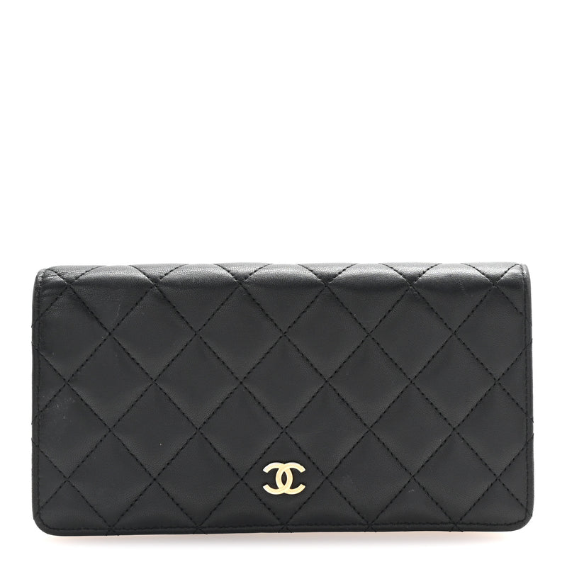  Chanel Lambskin Quilted Yen Wallet Black