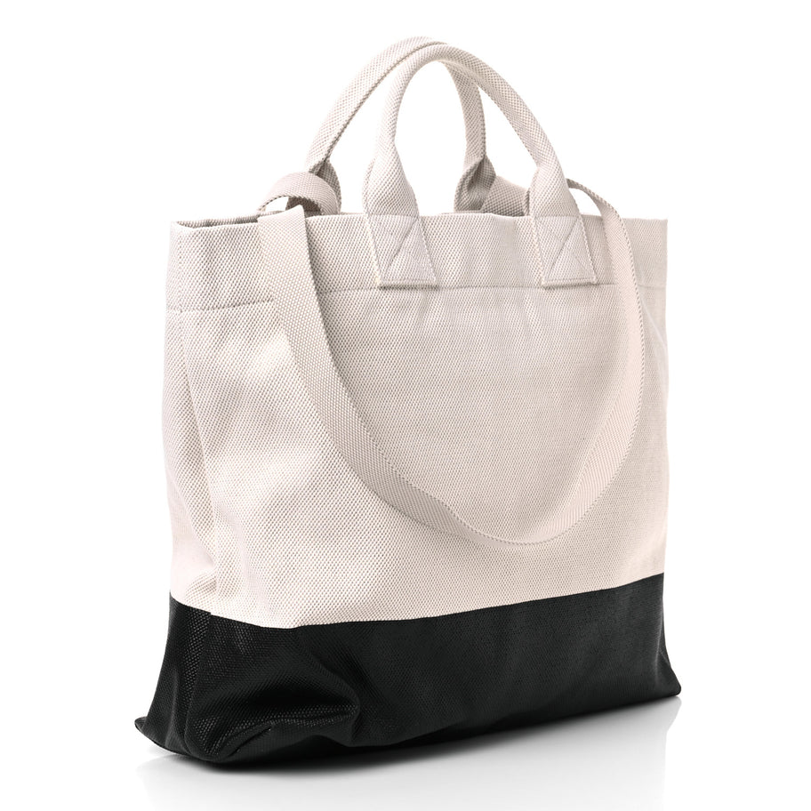 Gucci Canvas Logo Embossed Black Tote Beige Image 2