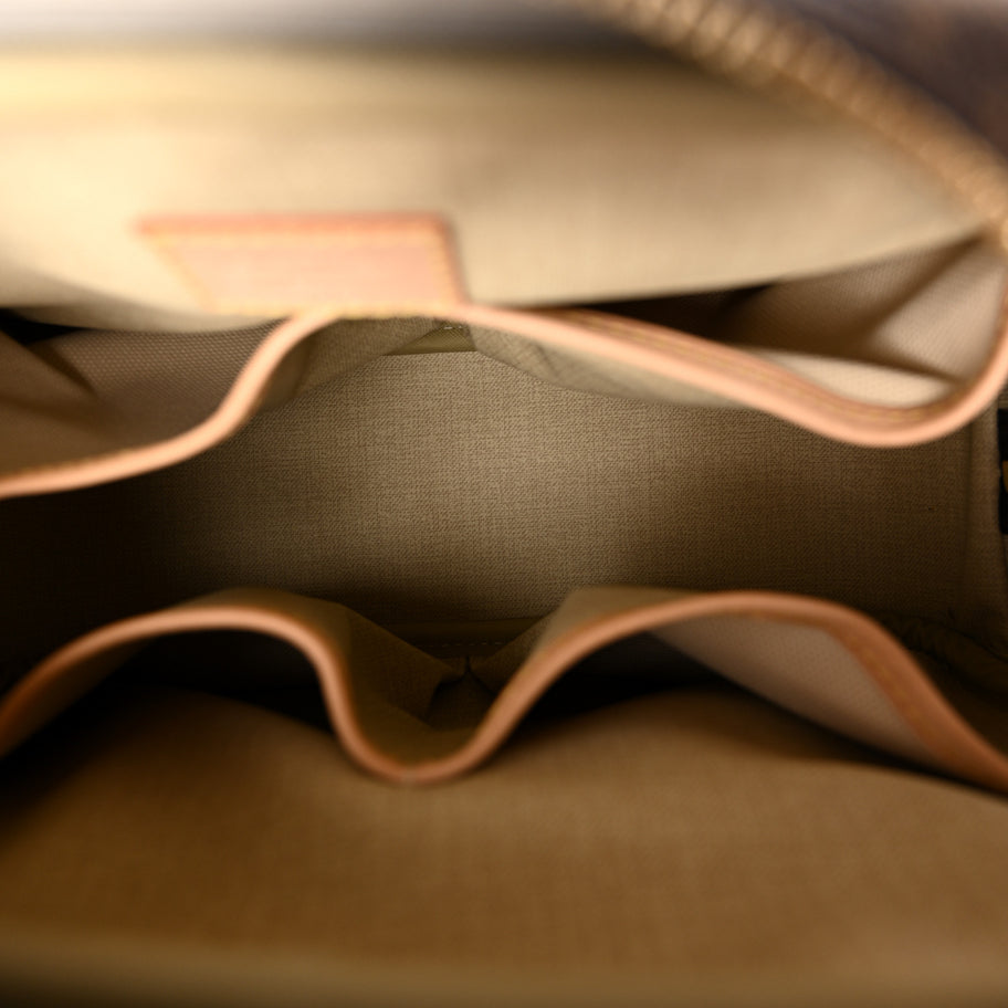 Louis Vuitton Monogram Trouville Image 5