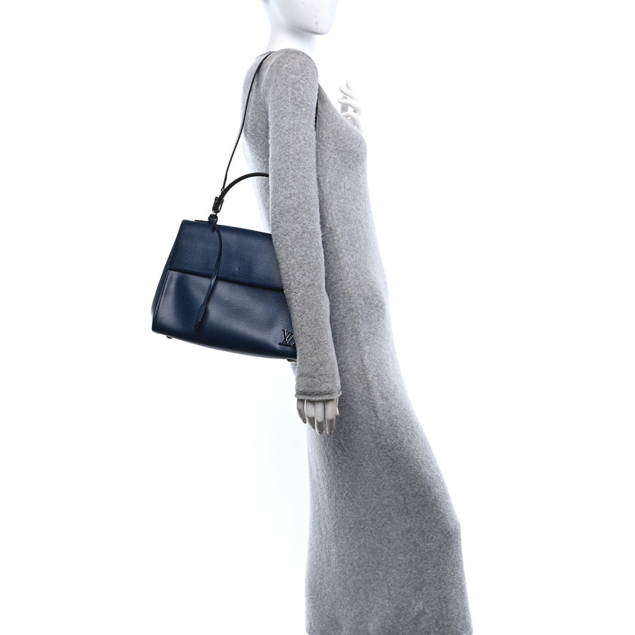 Louis Vuitton Epi Cluny MM Image 2
