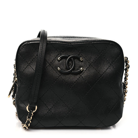  Chanel Calfskin Stitched Covered CC Camera Case Bag Black