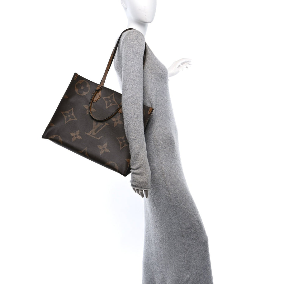 Louis Vuitton Reverse Monogram Giant Onthego GM Image 2
