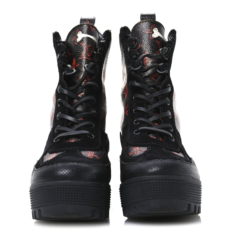 Louis Vuitton Suede Calfskin Catogram Laureate Platform Desert Boots Black Marron Image 3