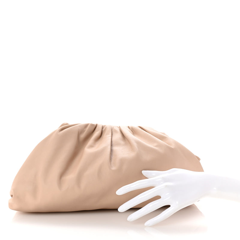  Bottega Veneta Smooth Butter Calf The Pouch Oversized Clutch Nude