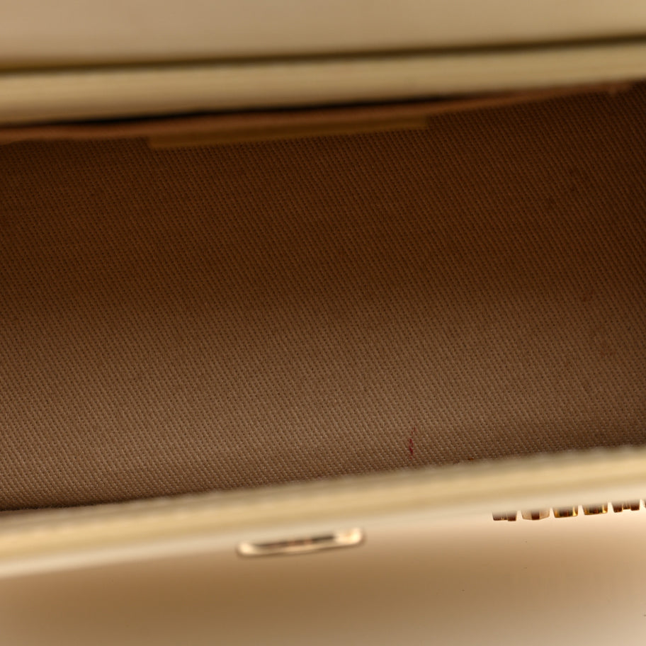 Jacquemus Smooth Calfskin Le Chiquito Moyen Ivory Image 5