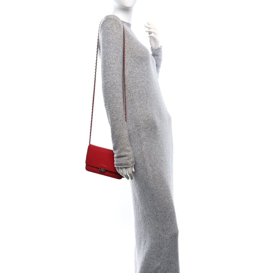 Chanel Grained Calfskin Quilted CC Box Wallet On Chain WOC Red Image 3