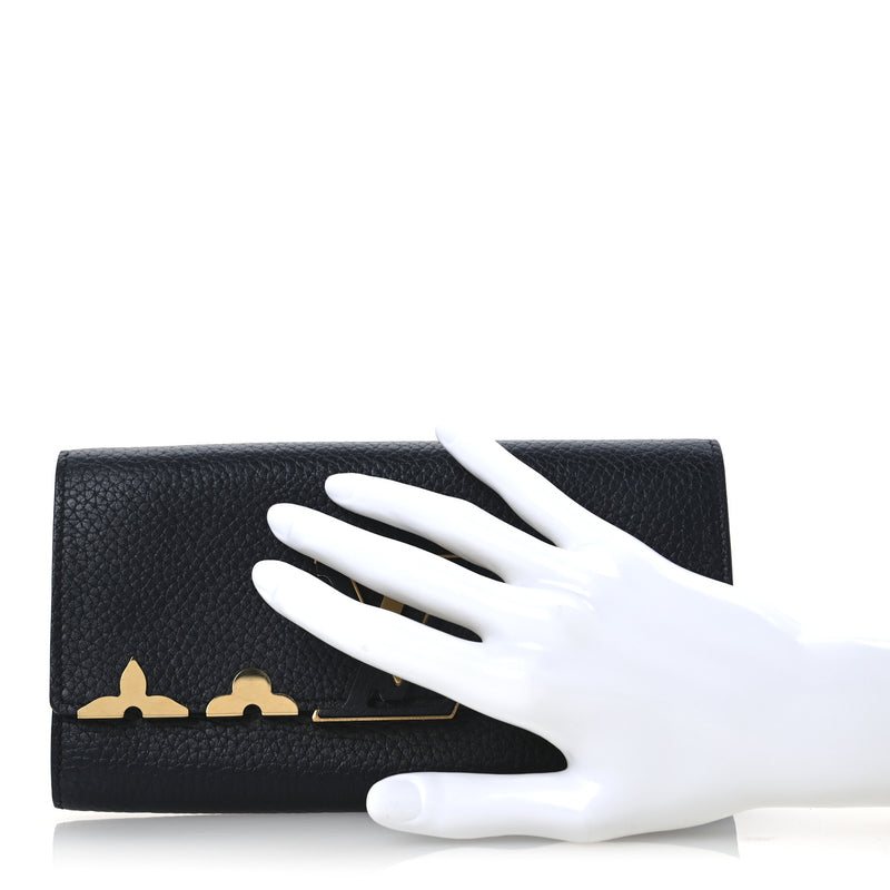  Louis Vuitton Taurillon Embellished Capucines Long Wallet Black
