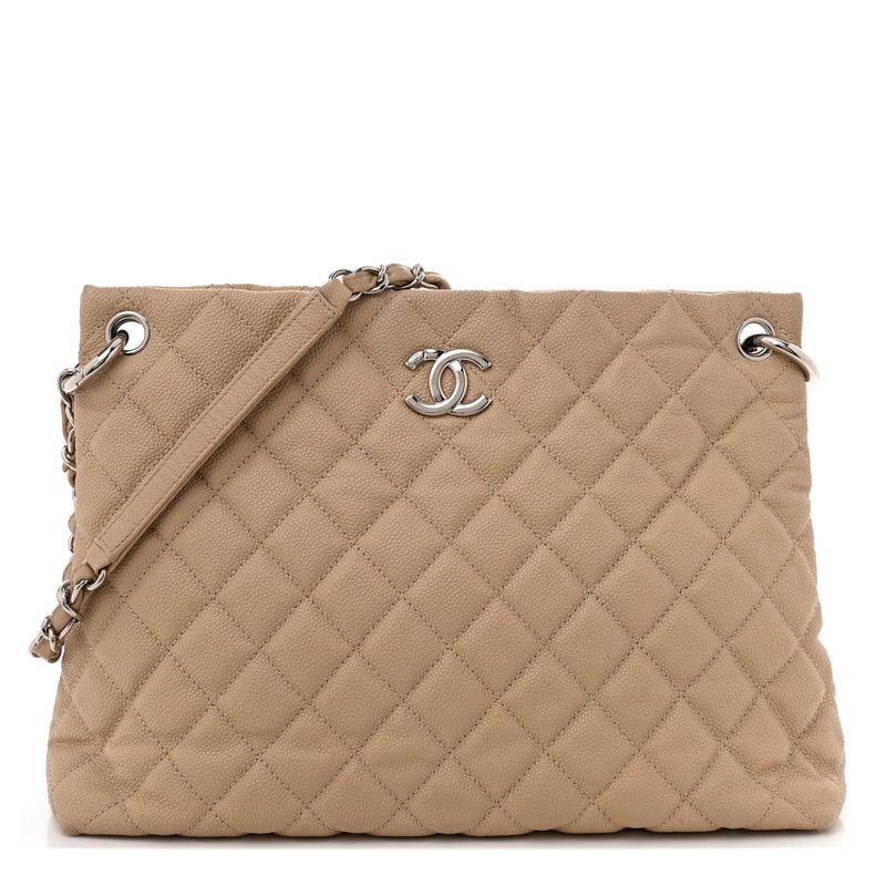  Chanel Caviar Quilted Easy Zip Tote Beige Clair