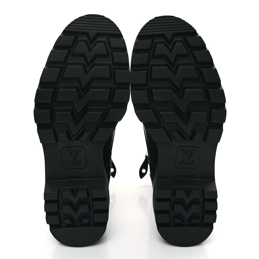 Louis Vuitton Calfskin Monogram Territory Flat Ranger Boots Black Image 6
