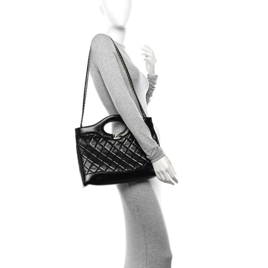 Chanel Shiny Lambskin Quilted 31 Shopping Bag Black Image 2