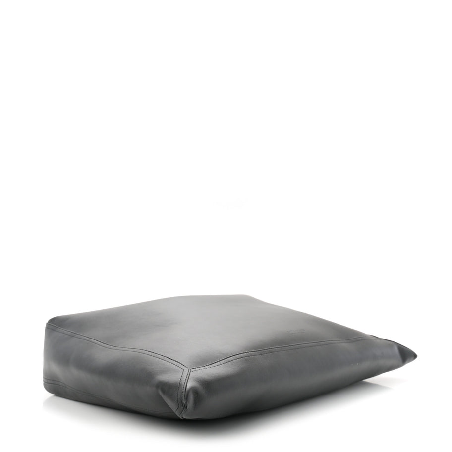 Bottega Veneta Silky Calfskin Large Hop Black Image 4