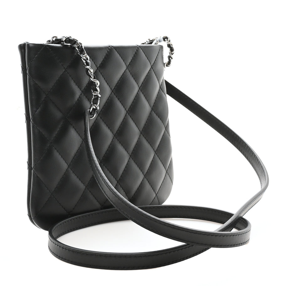 Chanel Lambskin Quilted Crossbody Bag Black Image 3