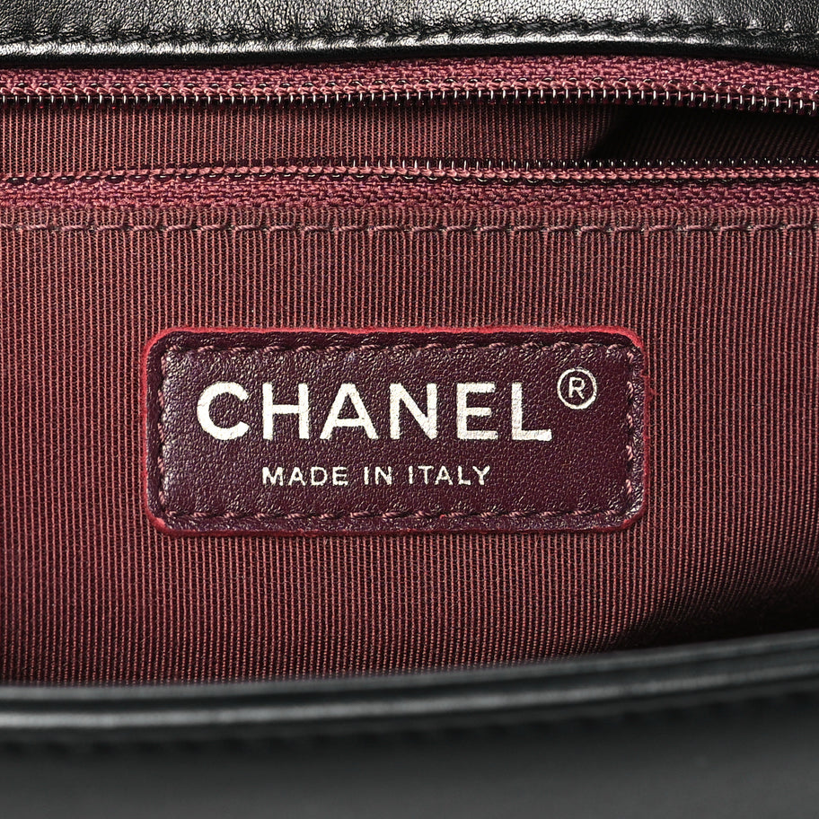 Chanel Calfskin Chevron Quilted New Medium Boy Black Image 6