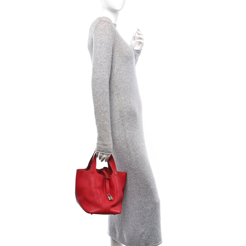  Hermes Taurillon Clemence Picotin Lock 22 MM Rouge Vif