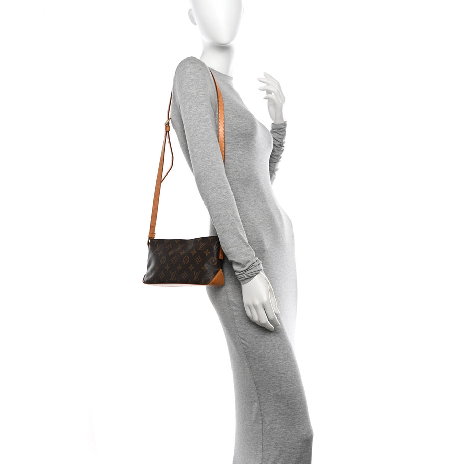 Louis Vuitton Monogram Trotteur Image 2