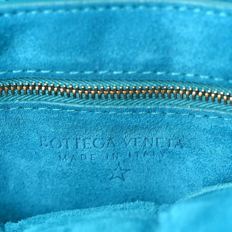 Bottega Veneta Suede Maxi Intrecciato Padded Chain Cassette Crossbody Bag Blaster Image 5