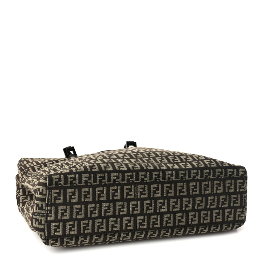 Fendi Zucchino Vitello Shoulder Tote  Testa di Moro Image 3