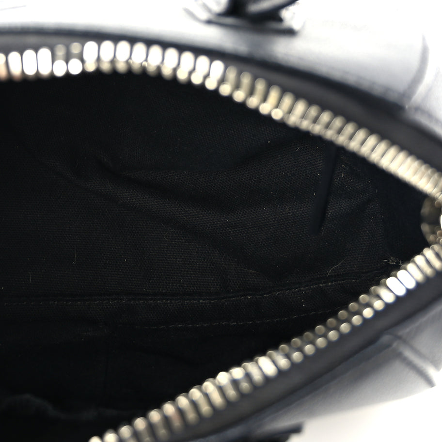 Givenchy Sugar Goatskin Mini Antigona  Black Image 4